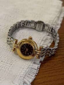 This Gold/Silver Square Bamboo Knot Quartz Watch Is Suitable For Daily Wear And Is Also A Perfect Gift For Birthdays And Christmas. - Silver and Gold - View 5