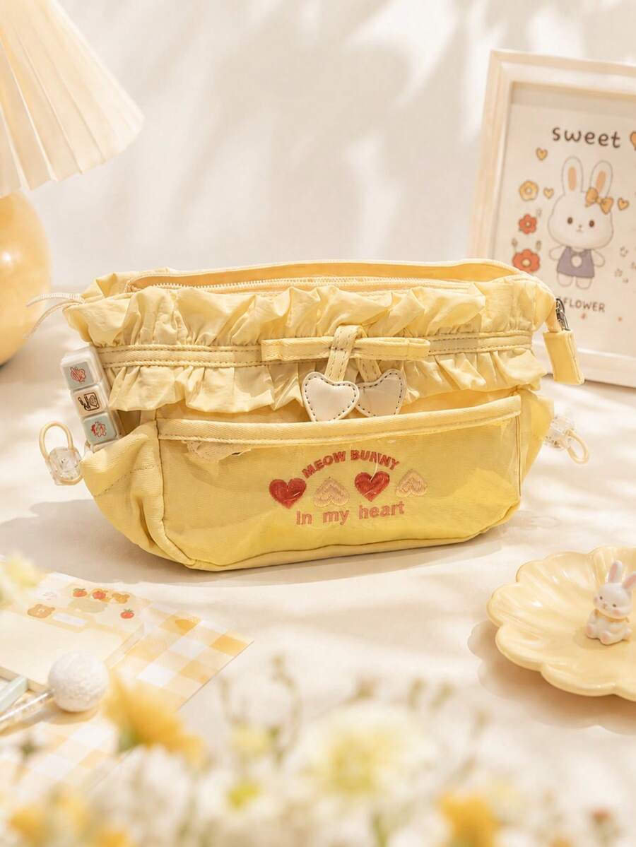 1pc Fashionable Embroidered Heart Pattern Pencil Case (Pencil Case Only), Large Capacity Multi-Compartment Storage, Durable Fabric, Suitable For Daily Storage, Practical And Versatile, Back To School Season,Back To School Season - Heart-shaped Pencil Case - View 1