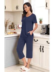 Anyally - Conjunto de pijama de verano para mujer, camisa de manga corta y pantalones capri de 2 piezas, pijama plisado con bolsillos - Mariposa verde plisada - Ver 3