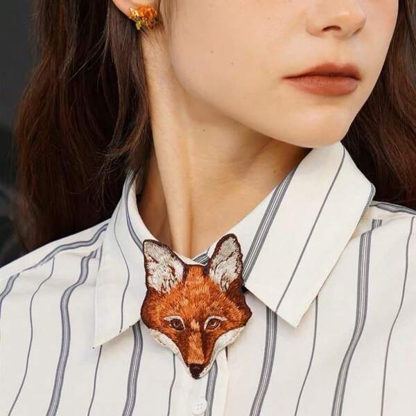 1pc Women's Embroidered Bow Tie, Fox Head Design Embroidered Bow Tie Charming Shirt Clothing Accessory Bow Tie