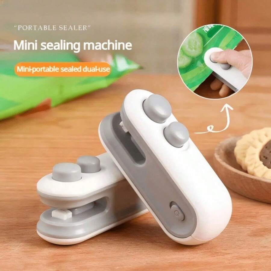 SOKANY Penyegel Mini Portabel, Klip Penyegel Kantong Snack, Fungsi Ganda Menyegel dan Membuka, Pemotong Pengaman Terintegrasi, Pengisian Daya Praktis Tipe-C (200mAh), Waktu Siaga Lama, Perekat Magnetik ke Kulkas, Cocok untuk Berbagai Kantong Snack dan Kantong Makanan