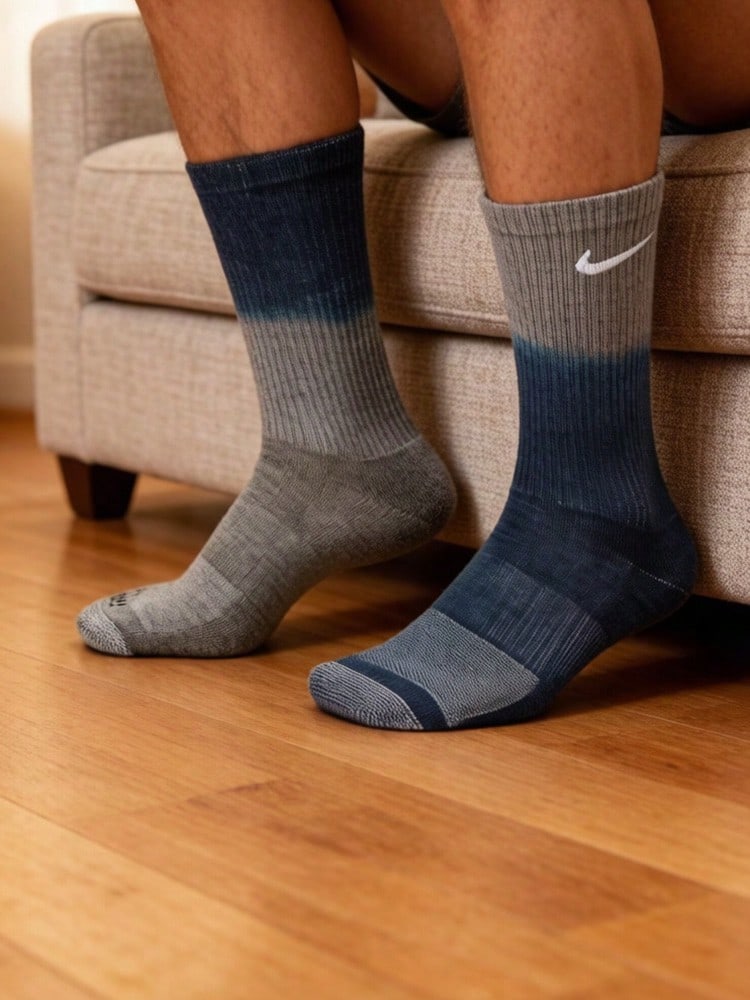 Nike Logo Print Tie-Dye Comfortable Casual Sports Mid-Calf Socks, Unisex - Multicolor - View 1