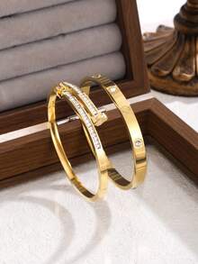 Luxury Sparkling Zirconia Embedded Stainless Steel Heart Bracelet For Women, Suitable For Multiple Occasions - Gold 4 - View 24