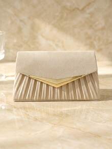 Women's Straw & Velvet Evening Bag With Chain Strap, Suitable For Beach And Formal Parties - Ivory - View 1