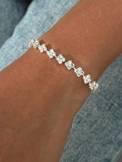 Gorgeous Bracelet For Women 1Piece
