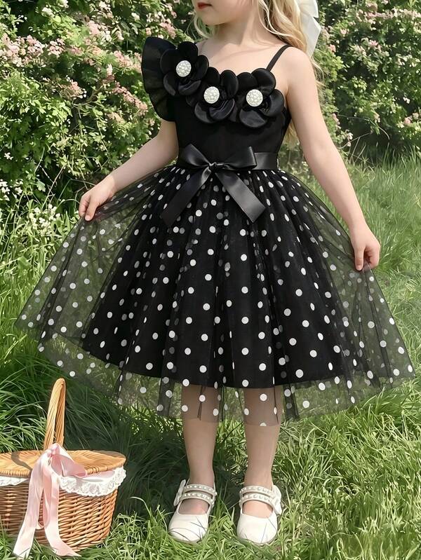 Girls' 3D Flower Decor Asymmetric Shoulder Dress, Spaghetti Strap, Asymmetrical Ruffle Hem, Pearl Design, Mesh Patchwork, Polka Dot Skirt, Princess Sweet Style