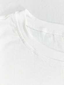 Fashionable Casual Women's Round Neck T-Shirt, Personalized And Exclusive For Fans Of The ENGLAND 2026 Graffiti Font, Soft And Comfortable, Basic Style - White - View 4