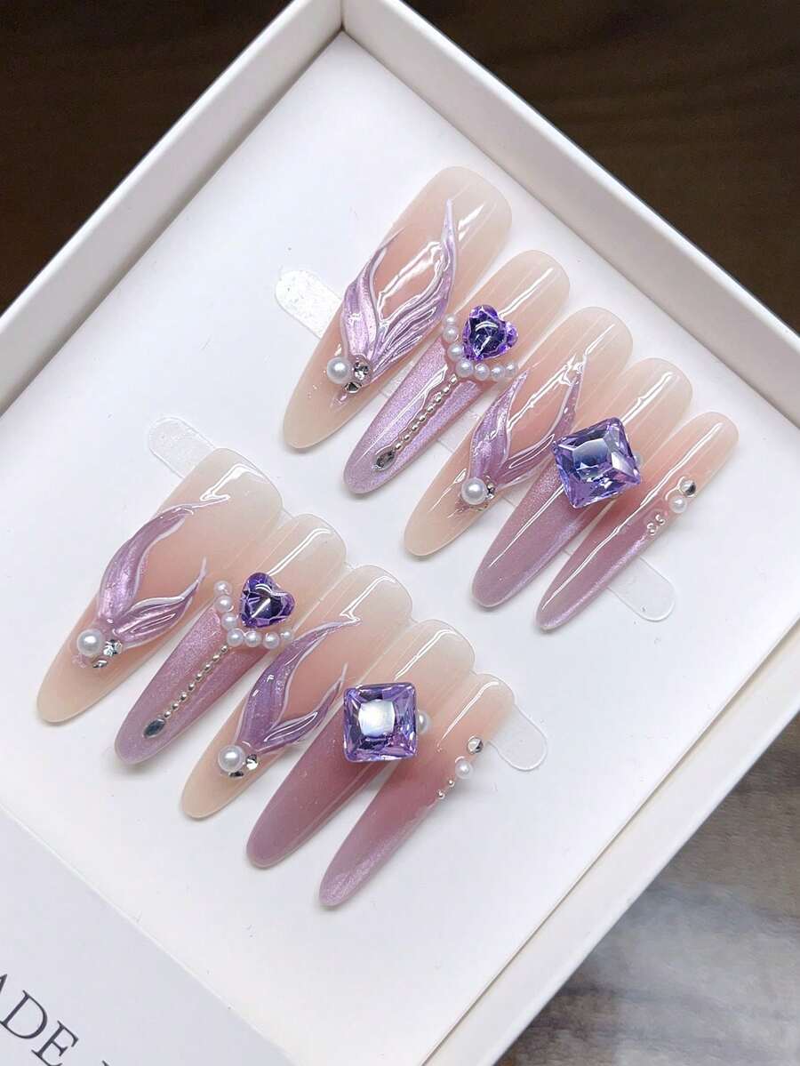 手工可穿戴穿戴甲，杏仁形，手繪個性化手工貓眼效果搭配水鑽裝飾，高品質西式美甲，2K風格美甲，春夏日常美甲，可拆卸可重複使用