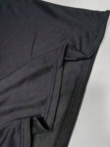 Camiseta de manga corta para hombre, con cuello redondo, estampado, versátil y novedosa, para la moda de verano. - Negro - Ver 10