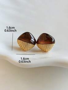 1 Pair Elegant Elegant Exquisite Versatile Amber Color Geometric Square Minimalist Daily Commute Casual Women's Stud Earrings - Yellow Gold - View 4