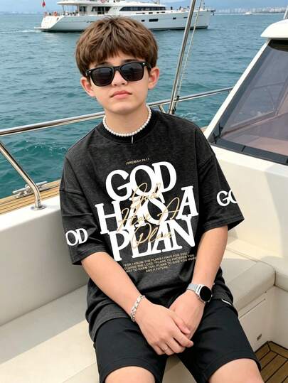 Teen Boys Street Style Short Sleeve T-Shirt, Printed With "GOD HAS A PLAN" Slogan, Essential For Spring, Autumn And Summer