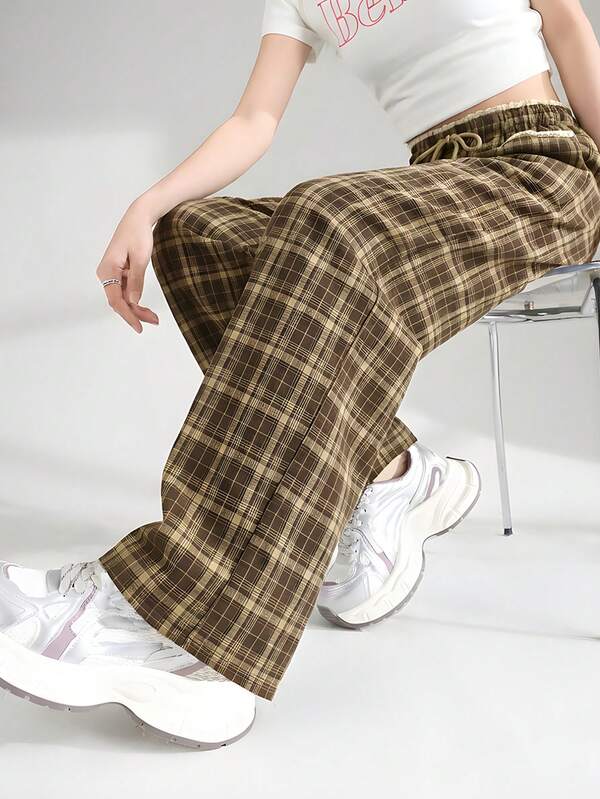 JUTU Spring Summer Autumn Coffee Plaid Straight Leg Loose Women's Long Pants Woven Fabric Versatile Contrast Plaid Fashion Drawstring Pockets Casual Long Pants For Outings And Commuting