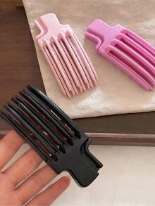 1pc High Skull Top Artifact, Wind Plastic Comb, Height Increasing Minimalist New Style Ins Korean Style Bangs, Fluffy Clip, Fluffy Hair, Makeup Hair Clip - One Size - View 3