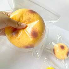 Squishy en forme de pomme de terre rempli de farine, balle anti-stress réaliste en forme de pomme de terre de plusieurs tailles, jouet de décompression pour le bout des doigts à la texture de pâte souple, avec un son de craquement ASMR croustillant, jouet de décompression de bureau, cadeau créatif, accessoire de photographie, jouet de collection original, squishy, jouet à presser, anti-stress - Multicolore - Voir 3