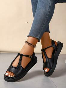 1 Pasang Sandal Datar Wanita dengan Desain Gesper Anyaman - Hitam - View 2