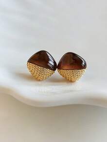 1 Pair Elegant Elegant Exquisite Versatile Amber Color Geometric Square Minimalist Daily Commute Casual Women's Stud Earrings - Yellow Gold - View 6
