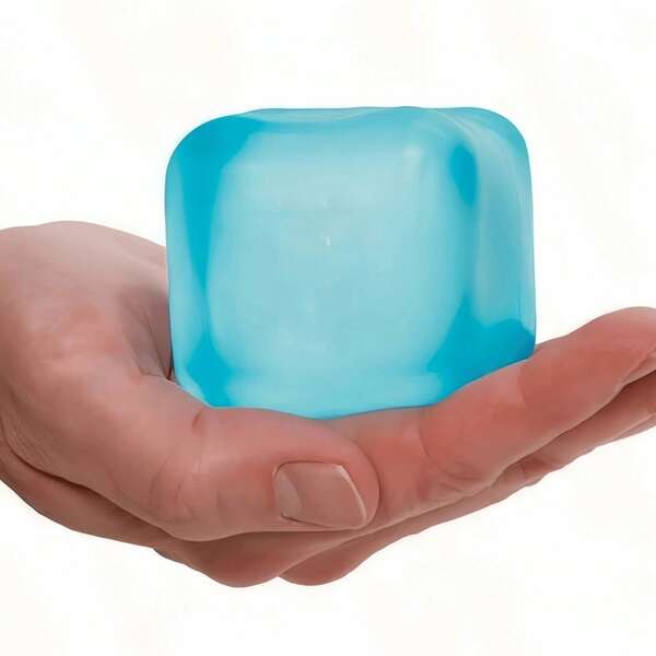 1 pezzo Cubo sensoriale da spremere - Pallina antistress da spremere è un giocattolo da scrivania portatile che può alleviare lo stress in qualsiasi momento, adatto per adolescenti, all'aperto e per alleviare lo stress in ufficio. È la scelta perfetta per la decorazione della scrivania, premi universitari, regali per feste e regali per le vacanze! - Spremere - Alleviare lo stress - Texture a uva, rimbalzo lento, allevia lo stress degli adulti, adatto per adulti, regali per vacanze/compleanno, regali di Natale, regali di Pasqua, regali, giochi, Pasqua