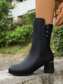 Fashionable Versatile Women's Chunky Heel Leather Patchwork Button Decor Side Zipper Round Toe Ankle Boots, Warm Thermal Lining, Slimming Fashion Boots, Suitable For Street, Outdoor, Wedding, Festival - Black - View 3