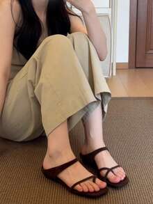 法式方頭細帶鏤空休閒露趾拖鞋 女款沙灘度假透氣粗跟華麗涼鞋 - 棕色 - 查看 10