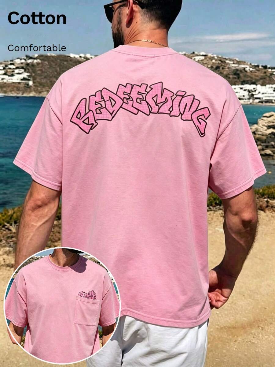 Geripptes, farblich abgesetztes Herren-T-Shirt aus 100% Baumwolle mit markantem Schneeflocken-Stil-Schriftzug-Muster und Taschendesign - Hellrosa - Übersicht 1
