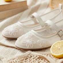 Chaussures plates de mode pour filles, chaussures babies respirantes avec sequins floraux exquis, chaussures plates en maille respirantes, polyvalentes et convenant pour les sorties quotidiennes. - Blanc - Voir 2