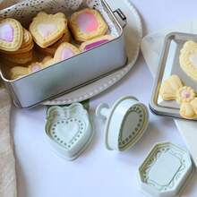Vintage Pearl Edge Cookie Cutter Set, Bowknot Heart Water Drop Rectangle Frame Baking Tools, Suitable For Wedding Desserts And DIY Gifts - View 2