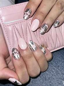 10 piezas de uñas postizas ovaladas hechas a mano, estilo vintage Y2K cool, color rosa bebé, pulido espejo plateado, patrones de estrella de cinco puntas 3D & strass para mujeres y niñas, uso en festivales, fiestas y vida diaria en primavera, verano, otoño e invierno - Rosa Pálido - Ver 2