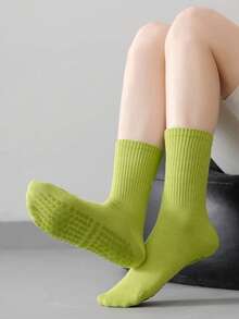 3/5/7 Paar rutschfeste Socken mit Buchstabenmuster, atmungsaktive Sport-Fitness-Yoga-Pilates-Socken bis zur Mitte der Wade, professionelle Indoor-Sport-Fitness-Yoga-Tanz-Pilates-Socken mit rutschfester Silikonsohle, Herbst - Verschiedenfarbig - Übersicht 4