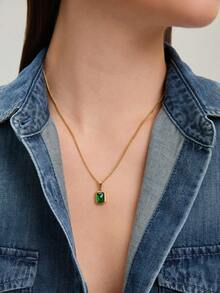Ashenrae 1pc Vintage Green Square Zirconia & Gold Tone Stainless Steel Necklace For Women, Daily Wear Or Thanksgiving & Christmas Gifts - Yellow Gold - View 3