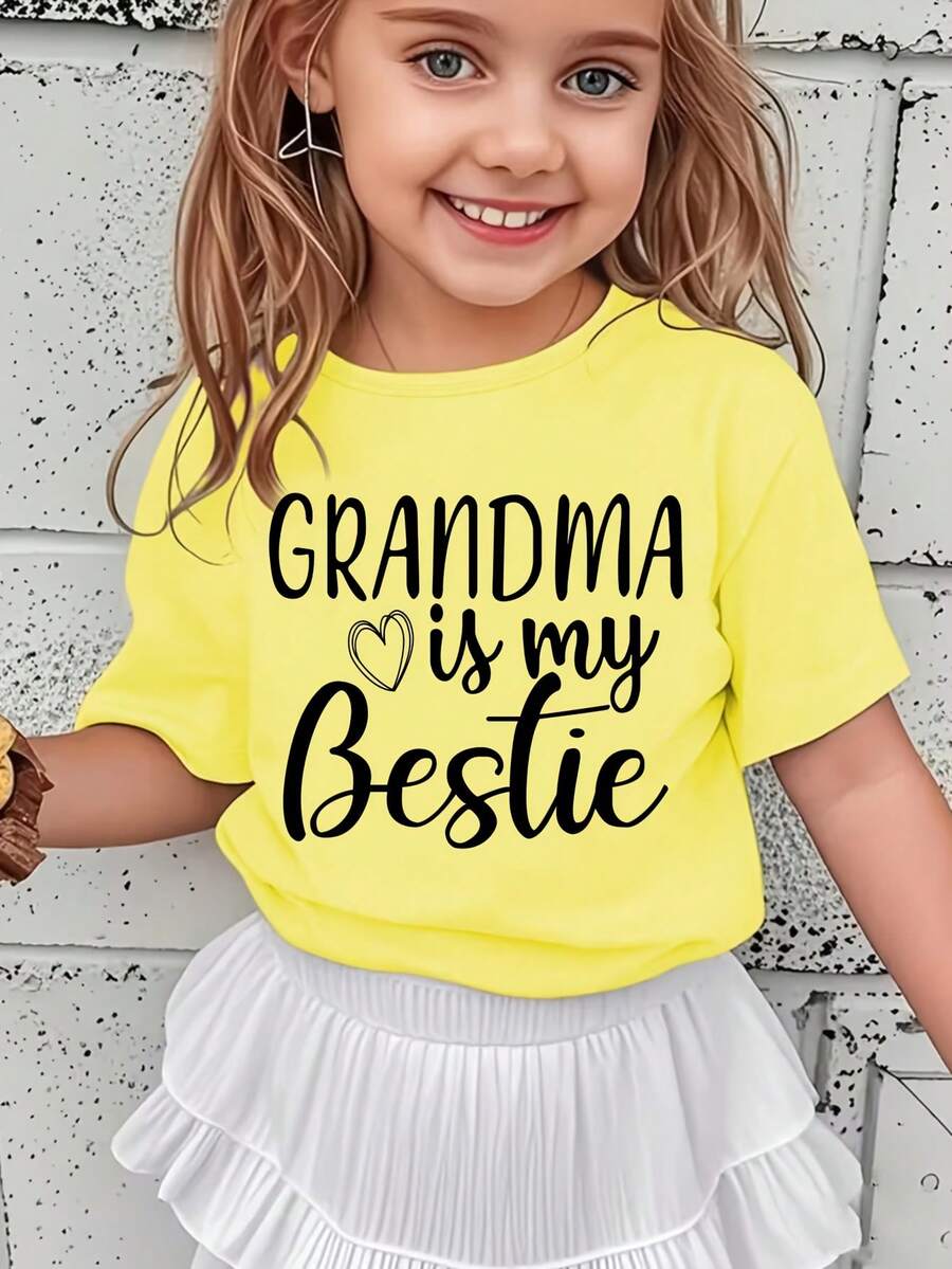 Versatile And Modern Casual T-Shirt For Girls With A Print Of The Phrase "My Grandmother Is My Best Friend". - 黃色 - 查看 1