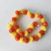 1件 5.9英尺長人造萬壽菊花串，適用於普佳祭祀、婚禮、聖誕節、活動裝飾 - 鈴鐺款 - 查看 15