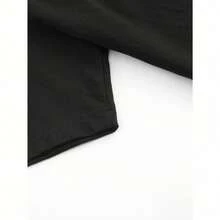 Camiseta de mujer de cuello redondo y manga corta con estampado gráfico de Un globo de corazón rojo - [Negro] - Ver 2