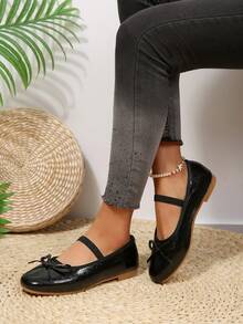2026 New French Vintage Mary Jane Shoes PU Textured Black Bow Flat Shoes Versatile Comfortable Black Daily Soft Sole Shoes - Black - View 6