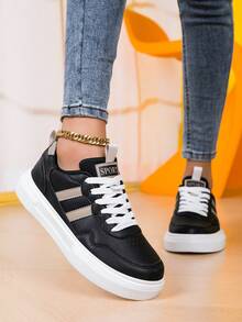 Women's New Lace-Up Skateboard Shoes, Plus Size Unisex Couple Shoes, Modern Fashion Outdoor Street Campus Versatile Casual Sports Shoes, Soft Sole Comfortable Not Tiring - Black - View 1