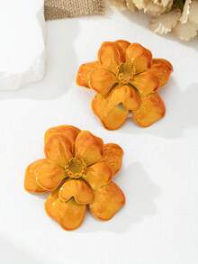 Vintage Elegant Fashion Spray-Painted Floral Earrings, Women's Ear Jewelry, Personalized High-End Holiday Jewelry Gift - Flower - View 9