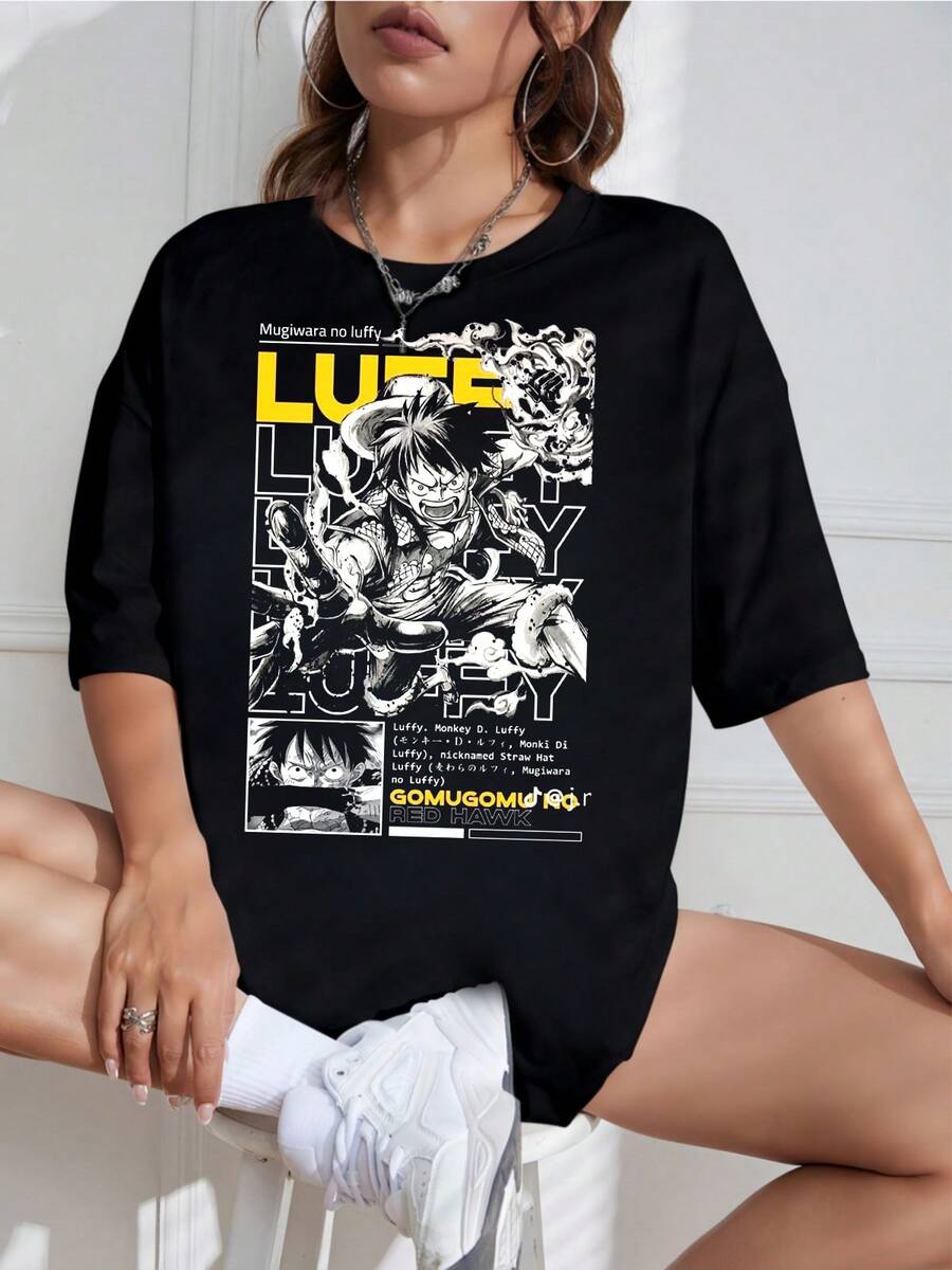 Novità 2026: T-shirt oversize One Piece Red Hawk Manga Panel World Tour per uomo e donna, bianco e nero, design a collage di fumetti, vestibilità ampia, maniche corte, arco di Wano - nero - Visualizzare 1