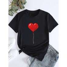 Camiseta de mujer de cuello redondo y manga corta con estampado gráfico de Un globo de corazón rojo - [Negro] - Ver 10