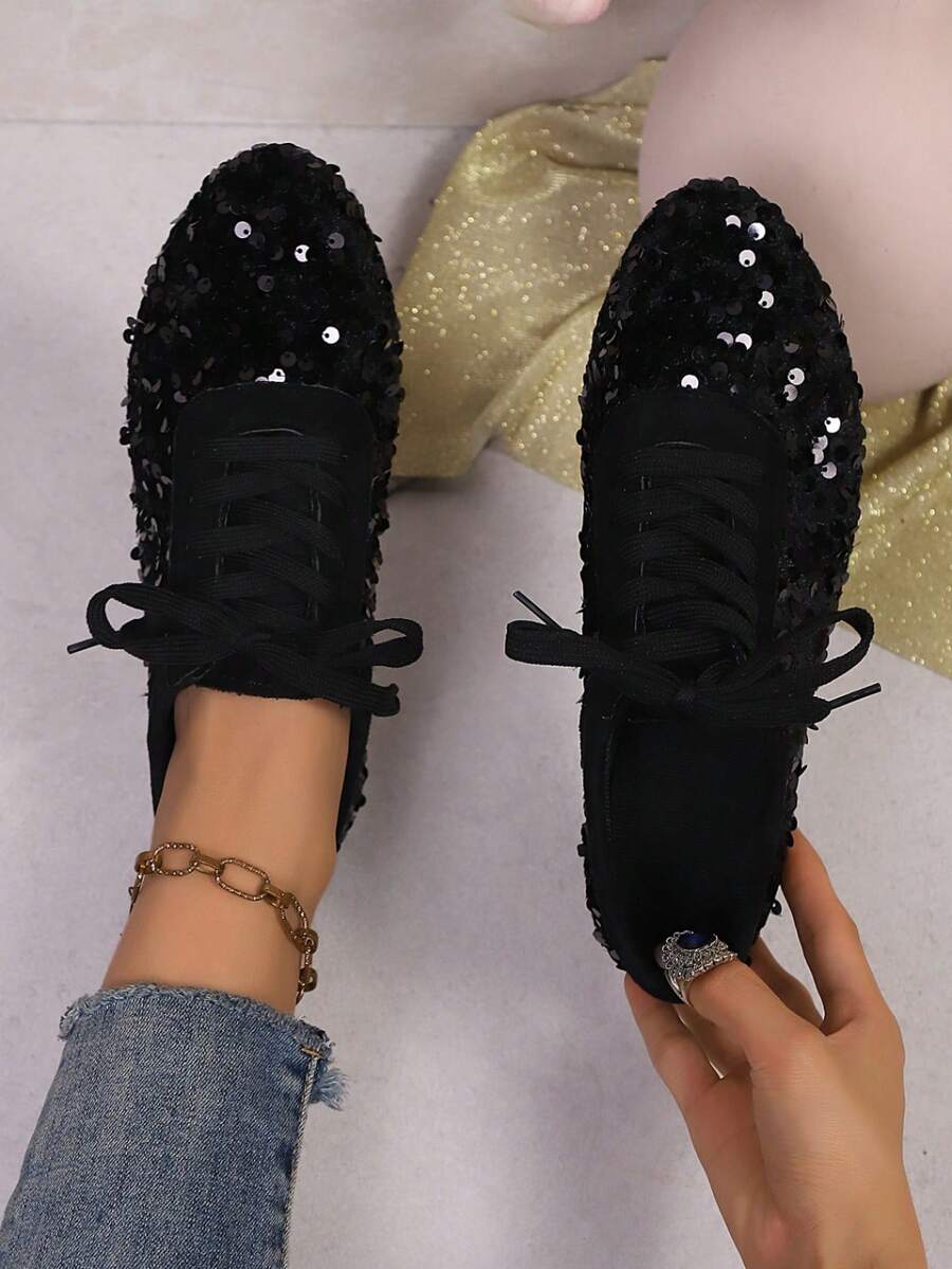 Women's Fashion Pointed Toe Lace-Up Flat Shoes For Daily Wear - Black - View 1