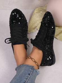 Women's Fashion Pointed Toe Lace-Up Flat Shoes For Daily Wear - Black - View 2