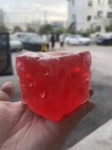 1 pieza Nueva bola de silicona con forma de animal para apretar, diseño muy atractivo, tacto pesado, juguete antiestrés, regalo perfecto para fiestas, juguete de relajación, decoración de escritorio, regalo de cumpleaños, regalo de Pascua, regalo perfecto, regalo, juguete de apretar cuadrado de 7cm con aroma a leche hecho a mano TPR, producto de caliente transfronteriza - Multicolor - Ver 4