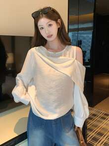 French Design Asymmetrical White Off-Shoulder Long Sleeve Blouse, Spring/Autumn New High-End Style Women's Shirt - White - View 8