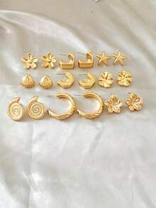 Timeless Ocean-Themed Gold Earrings, Flower Shell Geometric Multi-Style Face-Slimming Earring Set - Gold - View 5