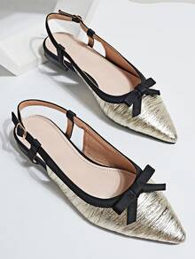 Sandales d'été pour femmes 2026 Nouvelles chaussures plates dorées à la mode avec nœud ajouré et bout pointu - Doré - Voir 6