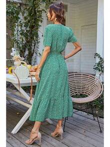 Vestido bohemio floral para mujer , para usar en el trabajo, con cuello en V, manga corta, cinturón, doblones, corte en A, fluido y largo. - Verde - Ver 4
