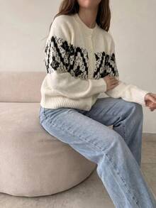 Sweater Rajut Bunga 3D Kasual Wanita untuk Musim Gugur dan Musim Dingin, Lengan Panjang, Kerah Bulat, Atasan Longgar, Nyaman, dan Modis. - Putih - View 8