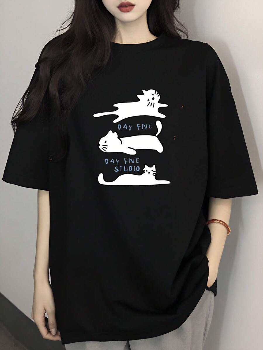 Under The Radar Women's 100% Cotton Cat Stack Day One Studio Print Short Sleeve T-Shirt, Unisex, In Black, White, Red, Light Gray, Dark Gray, Five Colors, Classic Casual Style, Gift - 黑色 - 查看 1