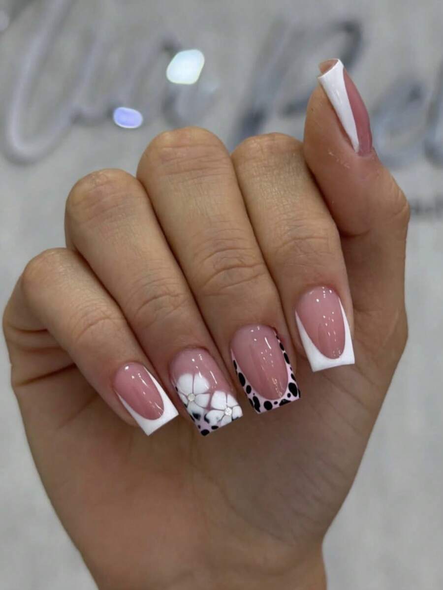 10ocs Y2K-Style Handmade Press-On Nails - French Design Featuring Blended Floral Patterns And Rhinestone Accents. DIY Acrylic False Nails, Perfect For Holidays, Parties, And Daily Wear; The Ultimate Gift For Her. - 粉色 - 查看 1