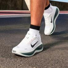 Nike Super Velour VOMERO PLUS Cushioning And Rebound Men's Road Running Shoes - White/Green - View 7