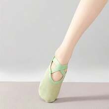 1 Pair Yoga Socks, Silicone Non-Slip Boat Socks, Gradient Color Invisible Socks For Aerobics, Non-Slip Heel Pilates Socks, All-Season - Gradient Yoga Socks - View 10