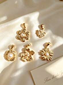 Multi-Style Ins Pastoral Vacation Blogger Same-Style Stainless Steel Flower Shell DIY Pendant, Detachable Layered Petal Scallop, Graduation Souvenir, Outdoor Floral Music Festival, Pool Leisure, Coastal Photography, Short Trip Shooting - Multicolor - View 2